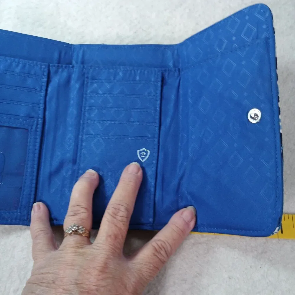 Vera Bradley Blue Star Floral Trifold Wallet Checkbook Organizer Cotton Quilted - Picture 12 of 12